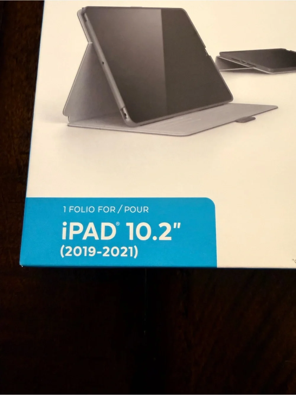New SPECK iPad CASE 10.2-INCH fits 2021 7th gen, 2020 8th gen/ or 2019 9th gen